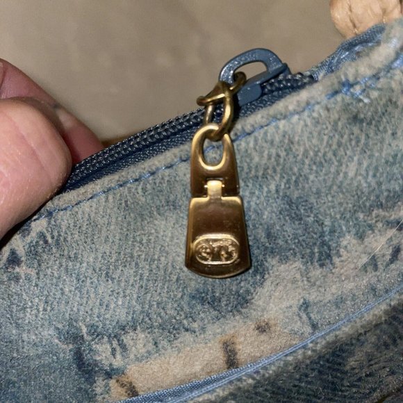 GAL Great American Leather Works Denim Tiger Mini Shoulder Bag - Picture 6 of 11